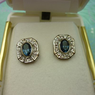 Vintage Crystal Earrings - Sapphire Blue